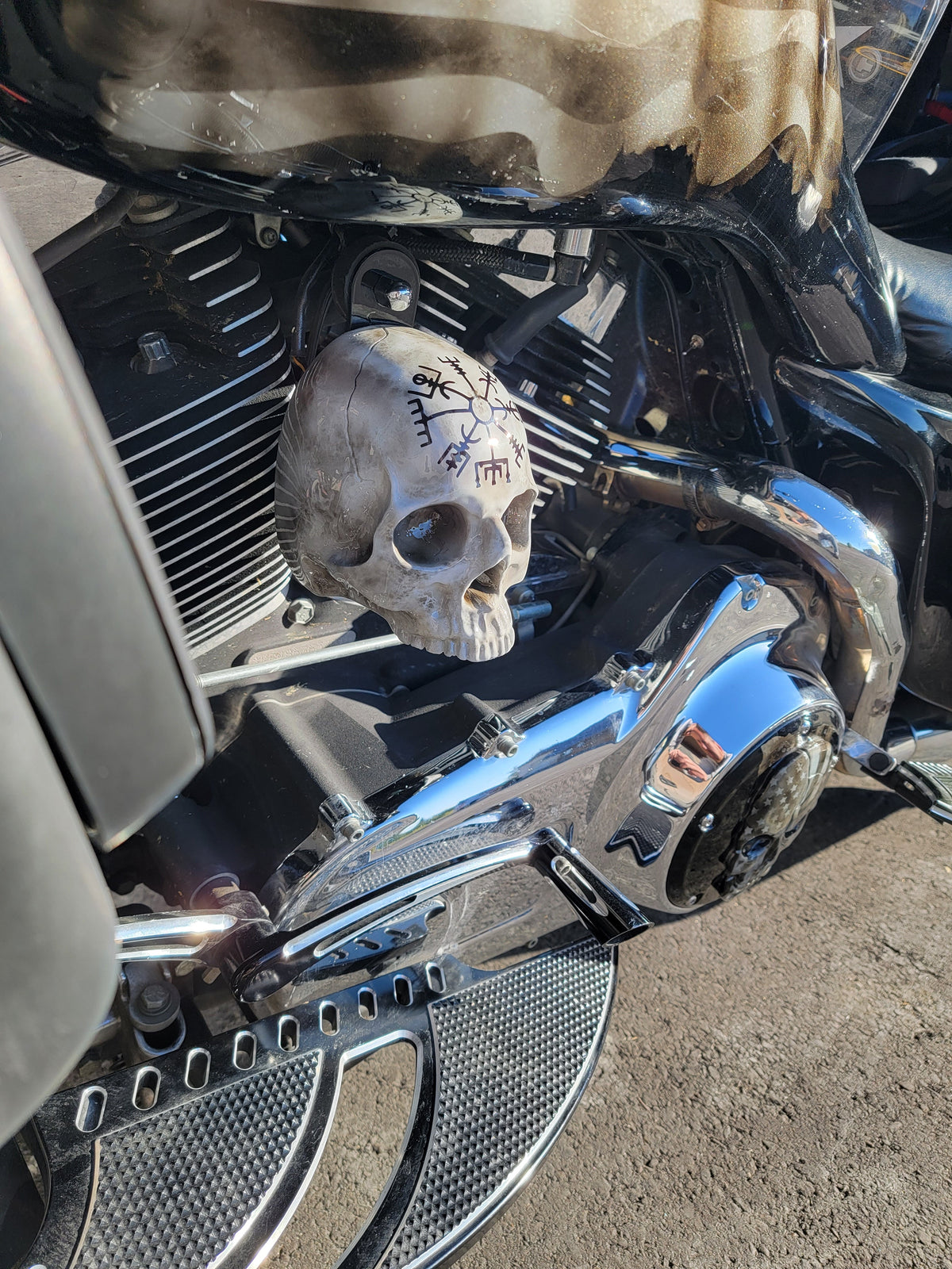 3D ancient skull viking compass