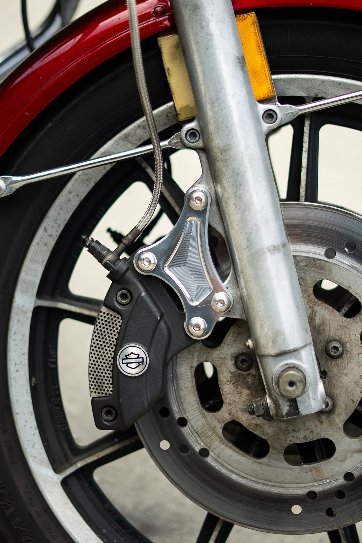 39mm Brembo Caliper Adapters for 99-Down Harley Forks