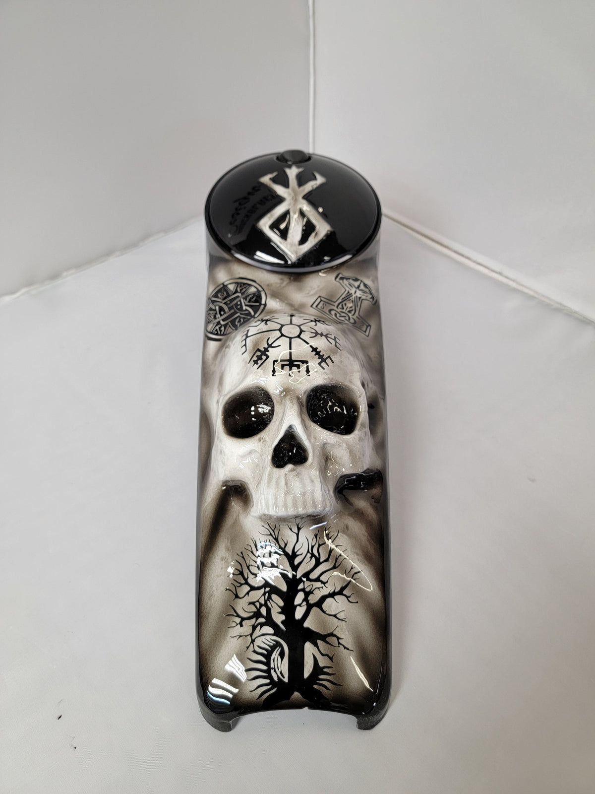 Harley Davidson 3D birth of berserker themed console