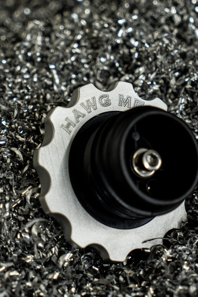 Swirl 12 Point Vented Aluminum Gas Cap Screw-In for Harley-Davidson