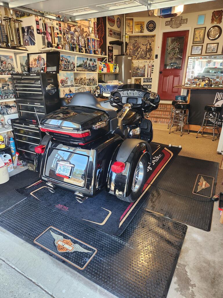 MPM Motorcycle Mat for Trike Motorcycles Best of Trike MM7433