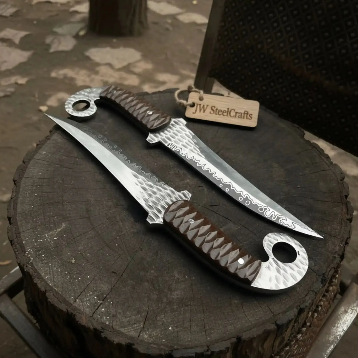 Handcrafted Persian Fixed Blade Knife Trailing Point Finger Ring